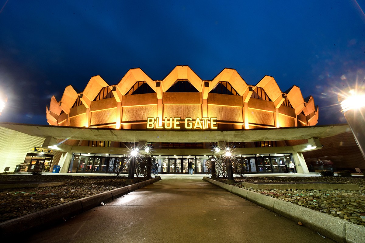 HOOPS BLOG: Imagine a college hoops world with no blue bloods relevant